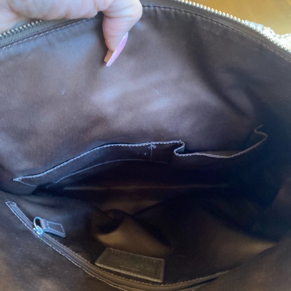 Coach monogram tote - Picture 10 of 11